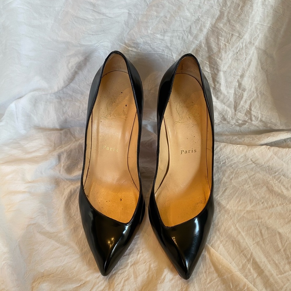 Christian Louboutin polished leather black pumps